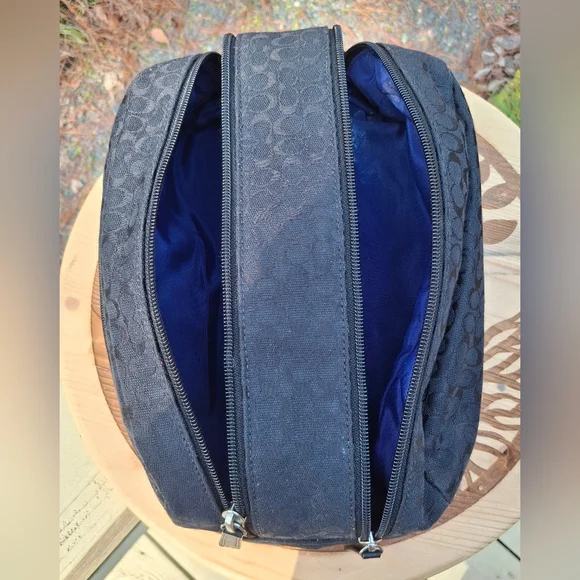 VTG Coach XL Signature Black Duffle Carry On Travel Weekender Bag & Toiletry Bag - Picture 16 of 16